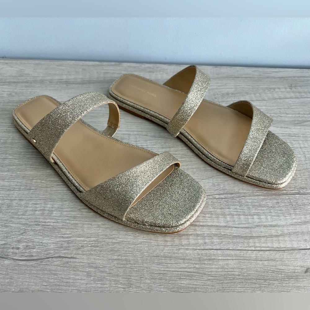 MICHAEL Michael Kors Jaida Leather Slides Sandals Pale Gold Size 9.5 - Picture 1 of 9